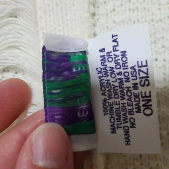 Vintage Sweetree Original Women's Knitted Cream Scarf New with Tags - Picture 5 of 5